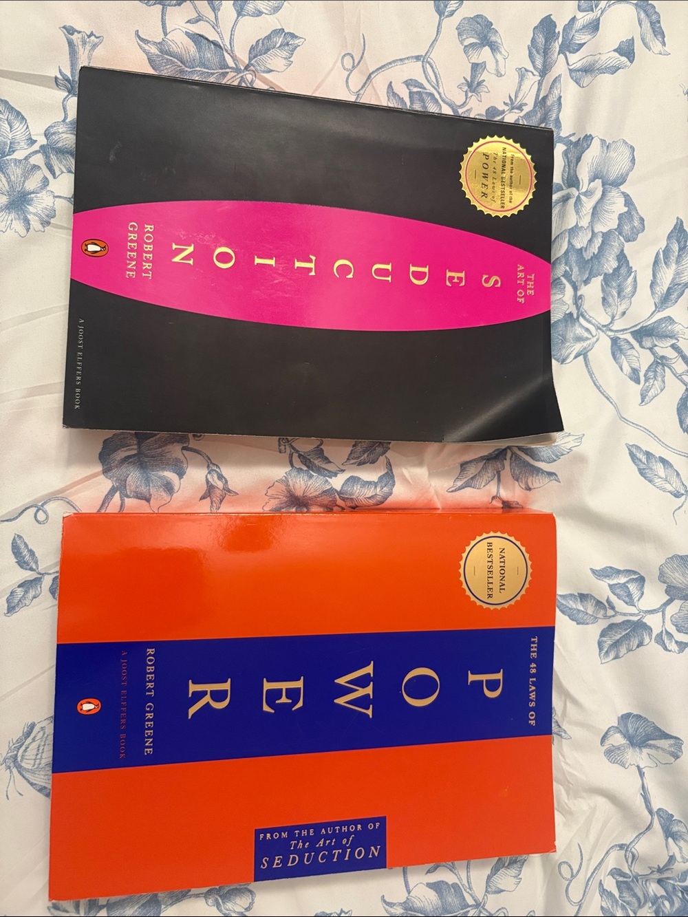 Robert Greene 2 Book set / The Art of Seduction & The 48 Laws of Power